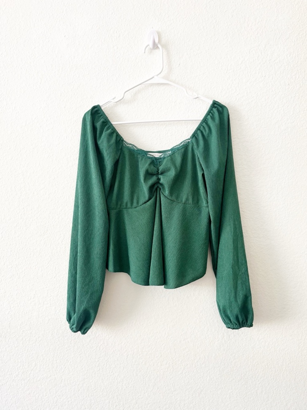 NWT Altar’d State Green Lace‎ Babydoll Blouse Bubble Sleeve Medium